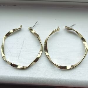 Twisted Gold Hoop Earrings